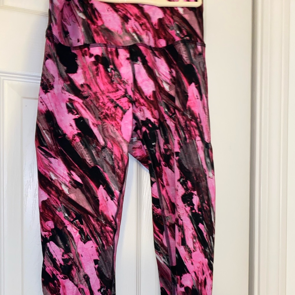 Lululemon Wunder Train HR 25”